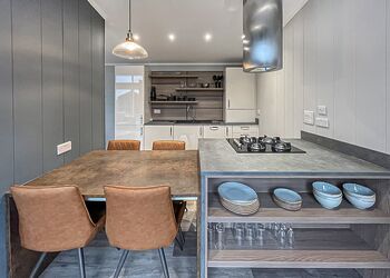 The Savannah Lodge - Westlands Country Park, Annan