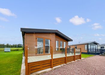 Debonair Plus - Westlands Country Park, Annan