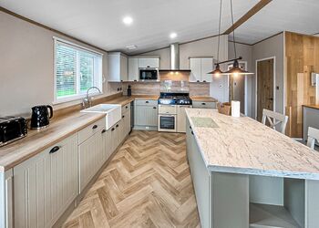 Debonair Plus - Westlands Country Park, Annan