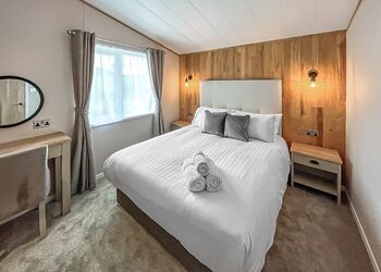 Debonair Plus - Westlands Country Park, Annan