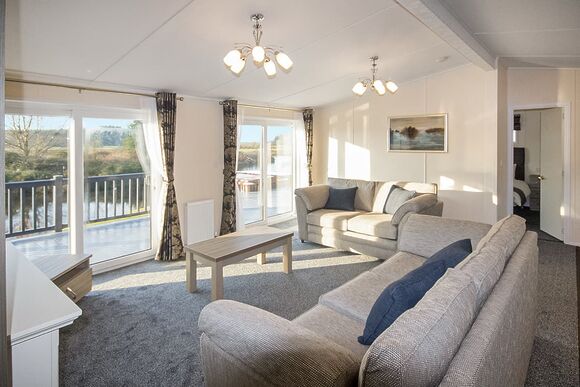 Pondview - Westlands Country Park, Annan