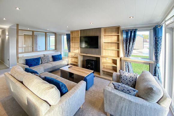 Swift Toronto - Westlands Country Park, Annan