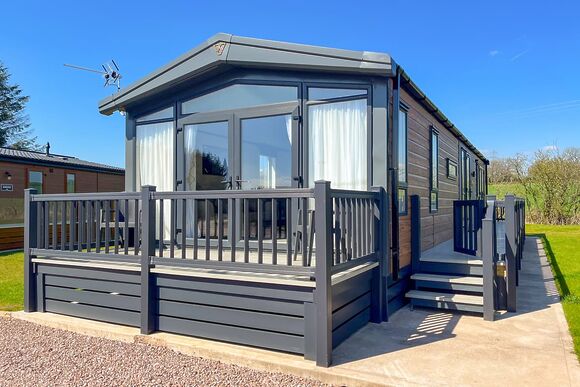 The Lakewood - Westlands Country Park, Annan