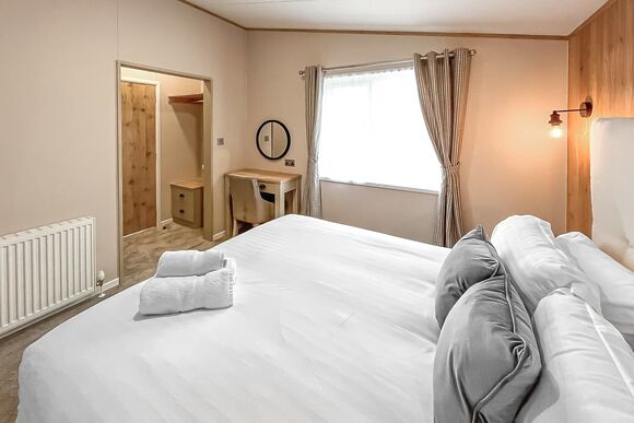 Debonair Plus - Westlands Country Park, Annan