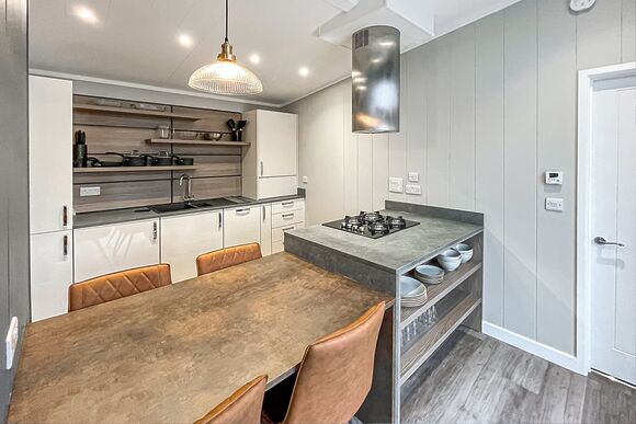 Lakeside Plus Lodge - Westlands Country Park, Annan