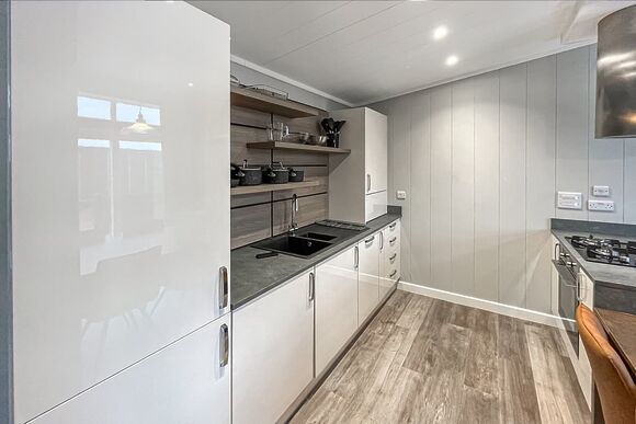 Lakeside Plus Lodge - Westlands Country Park, Annan