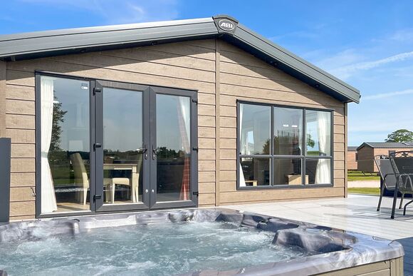 Kielder Lodge - Westlands Country Park, Annan