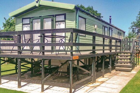 Weir Deluxe 3 - Weir Holiday Park, Stamford Bridge, York