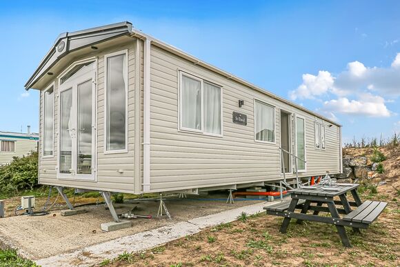 Cedar Outlook - Waters Edge Leisure Park, Cardigan