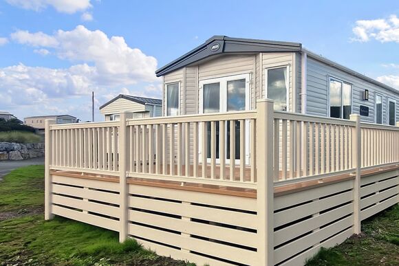 Cedar - Waters Edge Leisure Park, Cardigan