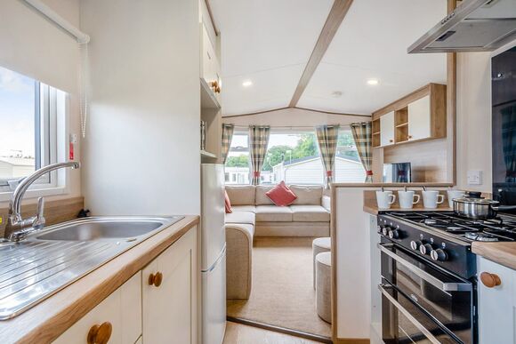 Bronze Caravan 4 with parking & sea view P, Bronze Caravan with parking & sea view - Wemyss Bay, Wemyss Bay, Renfrewshire