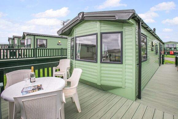 Bronze Caravan with decking, Bronze Caravan 6 with decking P - Wemyss Bay, Wemyss Bay, Renfrewshire