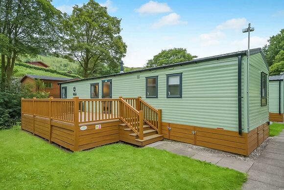 Gold Premium Caravan with parking, decking & sea view P, Gold Premium Caravan with parking, decking & sea view - Wemyss Bay, Wemyss Bay, Renfrewshire