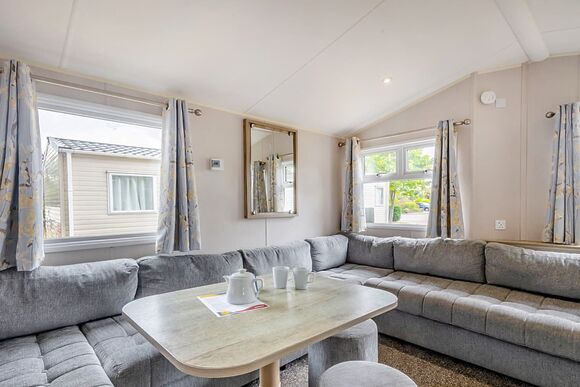 Silver Caravan with parking - Wemyss Bay, Wemyss Bay, Renfrewshire