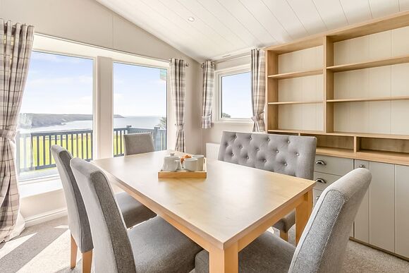 Deluxe Lodge with parking, ensuite, decking & sea view, Deluxe Lodge 6 with parking, ensuite, decking, SV P - Wemyss Bay, Wemyss Bay, Renfrewshire