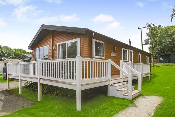 Prestige Lodge 4, parking, ensuite, decking, SV P, Prestige Lodge with parking, ensuite, decking & sea view - Wemyss Bay, Wemyss Bay, Renfrewshire
