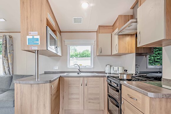 Gold 2 Caravan slps 6 parking, decking P - Wemyss Bay, Wemyss Bay, Renfrewshire