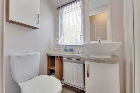 Porpoise - West Bay, Bridport