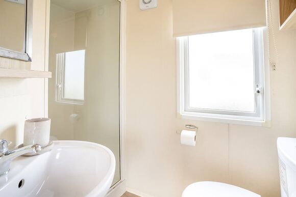 Bronze Caravan with parking P, Bronze Caravan with parking - West Bay, Bridport