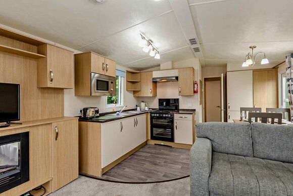 Bronze Premium Caravan with parking - West Bay, Bridport