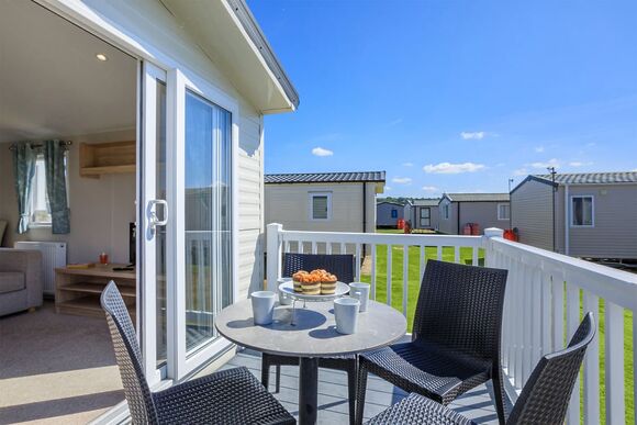Gold Caravan with parking & decking 8 - West Bay, Bridport