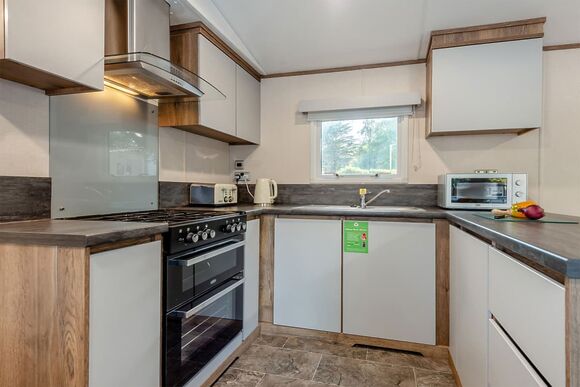 Gold Premium Caravan with decking - West Bay, Bridport