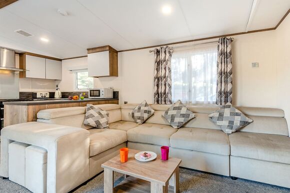 Gold Premium Caravan with parking - West Bay, Bridport