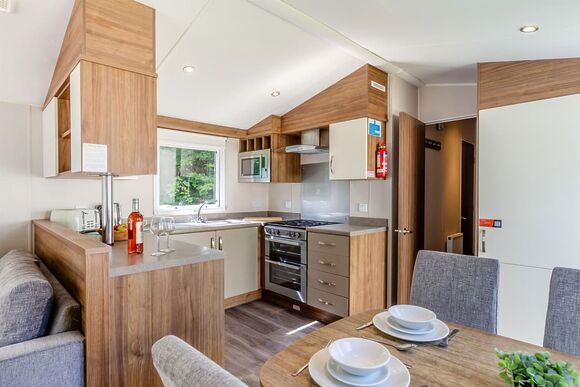 Silver Premium 2 Bedroom Caravan, Sleeps 6 - West Bay, Bridport