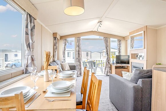 Gold Premium 2 slps 4 parking, ensuite, decking P - West Bay, Bridport