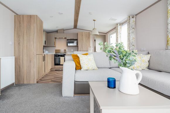 Silver 2 - Seal Bay, Selsey, Chichester