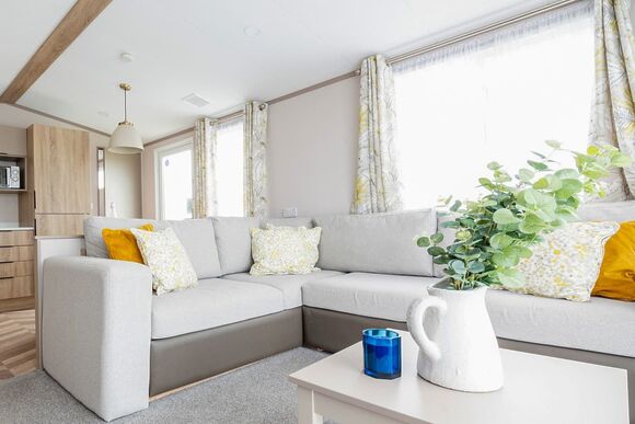 Silver 2 - Seal Bay, Selsey, Chichester