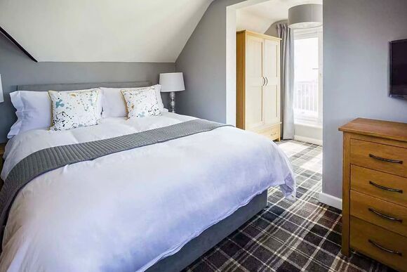 Selmer 4 - Seal Bay, Selsey, Chichester