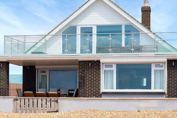 Summer Dawn 4 - Seal Bay, Selsey, Chichester