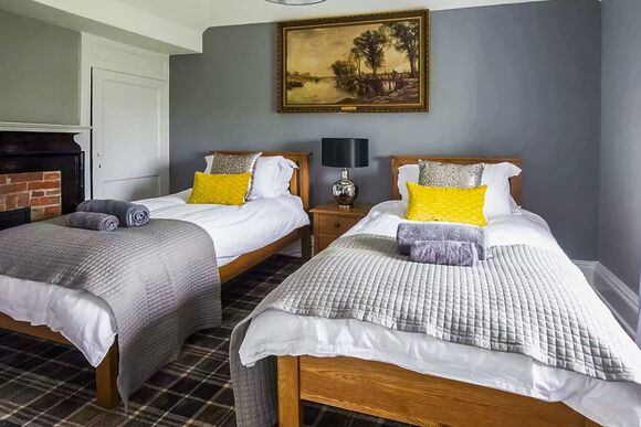 Mill 5 - Seal Bay, Selsey, Chichester