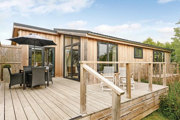 Weybread Lakes Lodges