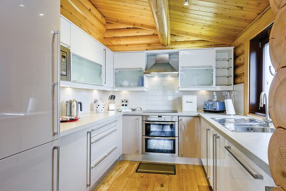 Weybread Lakes Lodges