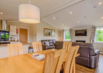 Lakeview 3 - Woodhall Country Park Lodges, Woodhall Spa