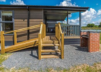 Lakeside 3 Pet Friendly - Woodhall Country Park Lodges, Woodhall Spa