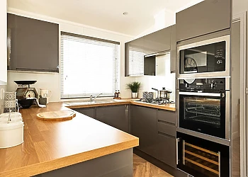 Lakeview Premier Pet Friendly 