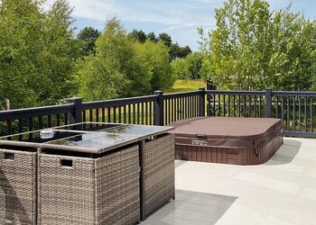 Lakeside Lancaster - Woodhall Country Park Lodges, Woodhall Spa