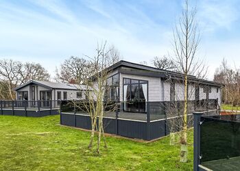 Lakeside 19 Casa - Woodhall Country Park Lodges, Woodhall Spa