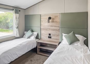 Oak View 1 - Woodhall Country Park Lodges, Woodhall Spa