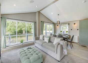 Oak View 1 - Woodhall Country Park Lodges, Woodhall Spa