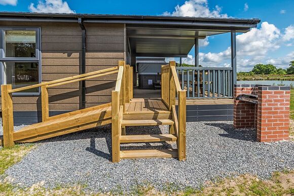 Woodhall Country Park Lodges