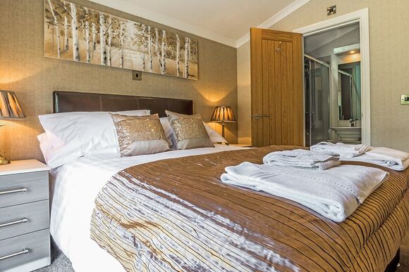 Lakeview 2 Pet Friendly - Woodhall Country Park Lodges, Woodhall Spa