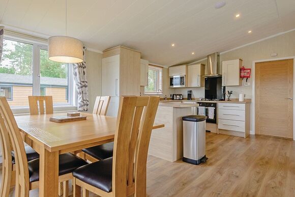 Lakeview 3 Pet Friendly - Woodhall Country Park Lodges, Woodhall Spa