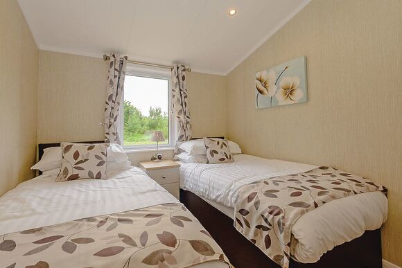 Lakeview 3 Pet Friendly - Woodhall Country Park Lodges, Woodhall Spa