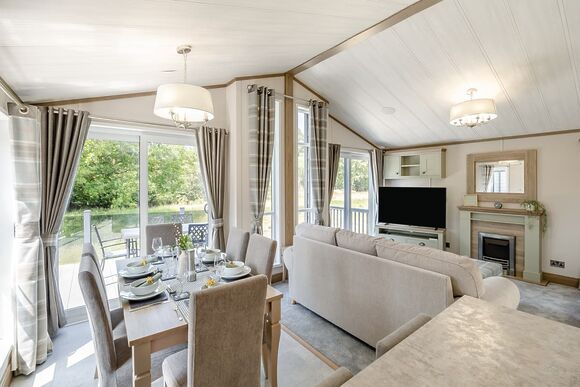 Oakview Plus - Woodhall Country Park Lodges, Woodhall Spa