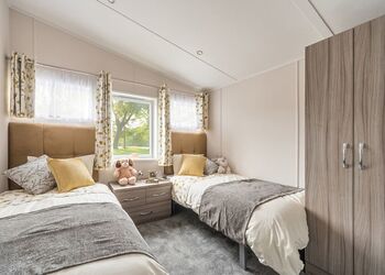 Parkview Lodge - Whitecairn Holiday Park, Glenluce, Newton Stewart