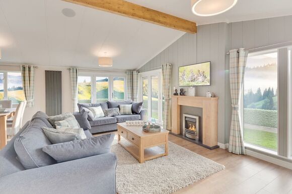 Juniper Lodge - Whitecairn Holiday Park, Glenluce, Newton Stewart